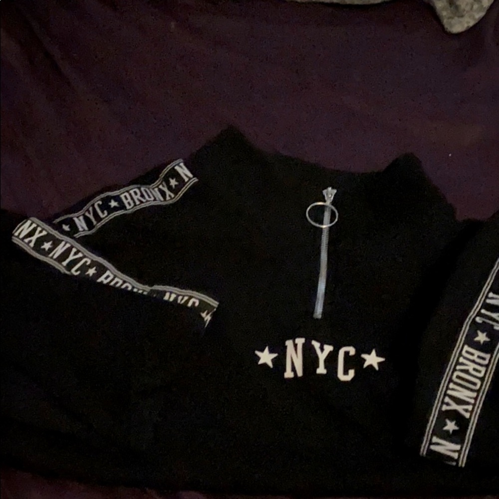 I am selling a cropped hoodie